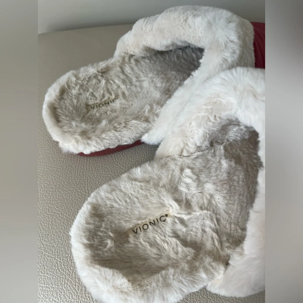 Vionic Josephine Faux Fur Quilted Dusty Cedar Red Puffer Slippers Size 10 - Picture 9 of 11